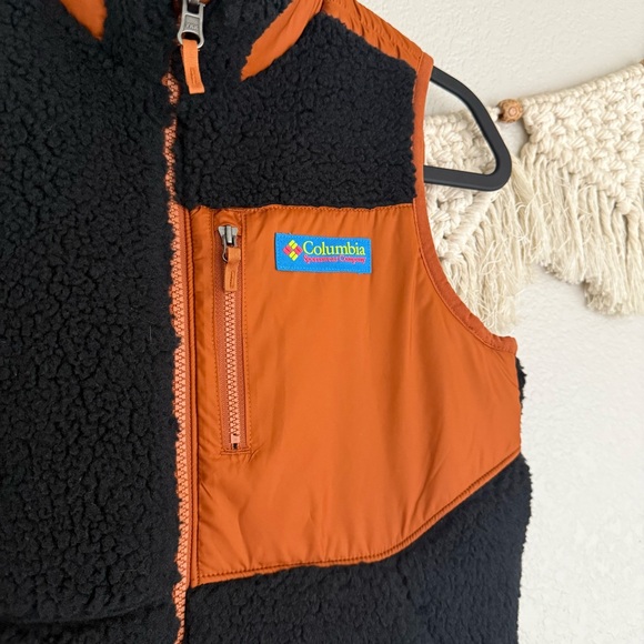 Columbia‎ Kids Archer Ridge Reversible Vest Size Medium - Picture 3 of 12